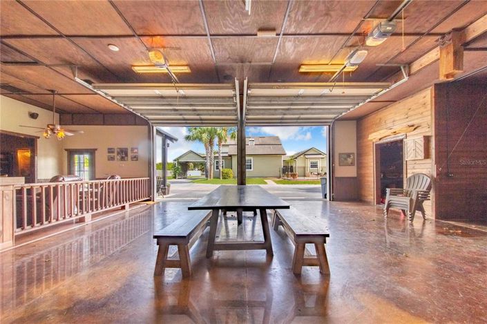 Image No.69-5 Bed Property for sale