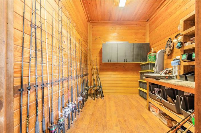 Image No.72-5 Bed Property for sale