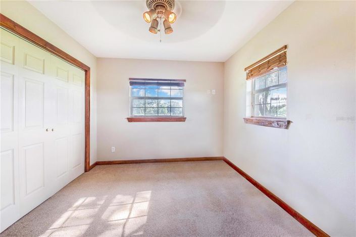 Image No.90-5 Bed Property for sale