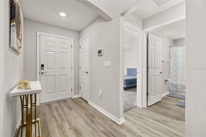 Image No.10-4 Bed Property for sale