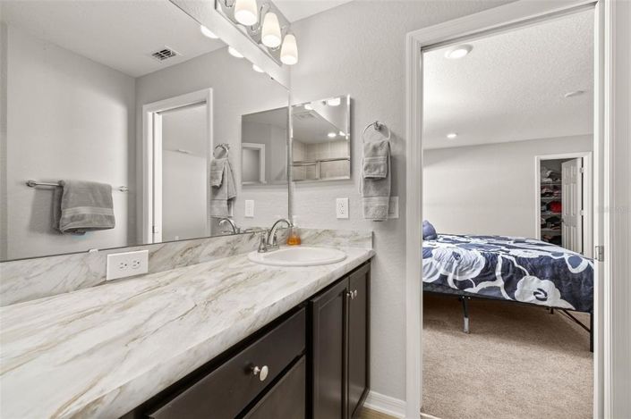 Image No.40-Propriété de 4 chambres à vendre à Haines City