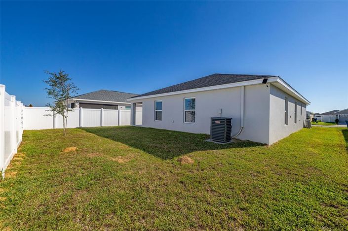 Image No.45-4 Bed Property for sale