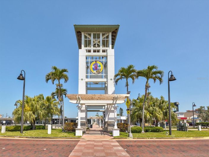 Image No.50-5 Bed Property for sale