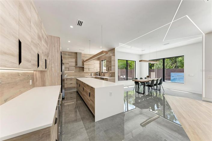 Image No.13-Propriété de 4 chambres à vendre à Sarasota