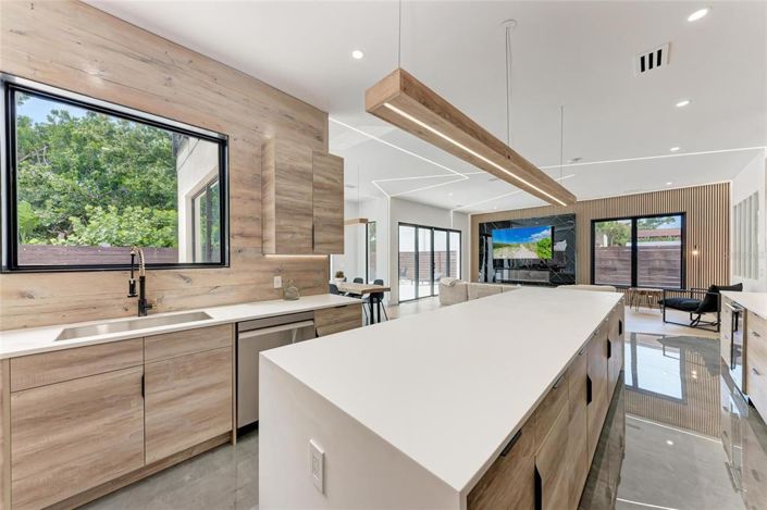 Image No.17-Propriété de 4 chambres à vendre à Sarasota