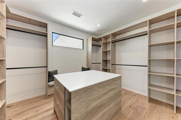 Image No.30-Propriété de 4 chambres à vendre à Sarasota