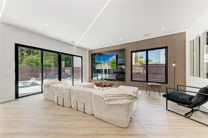 Image No.9-Propriété de 4 chambres à vendre à Sarasota