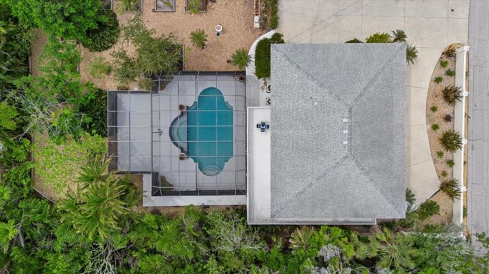 Image No.39-2 Bed Property for sale