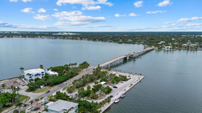 Image No.49-2 Bed Property for sale