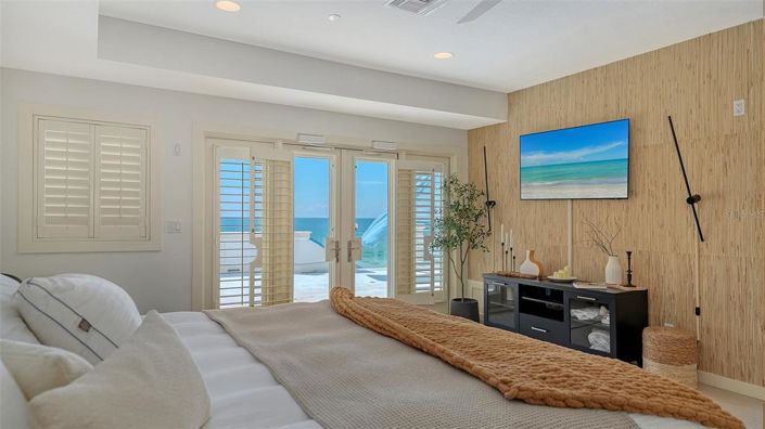 Image No.25-6 Bed Property for sale