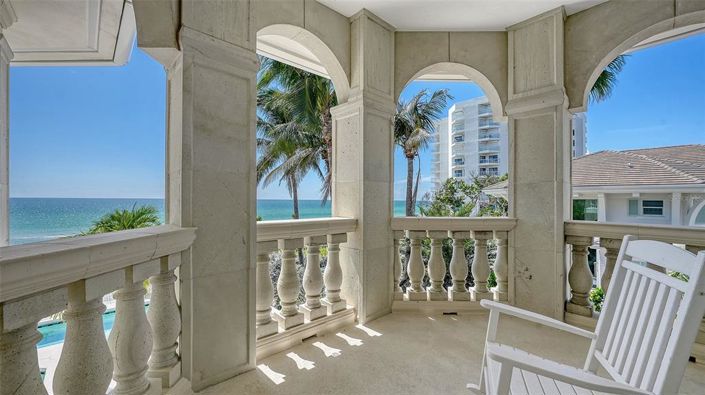 Image No.36-6 Bed Property for sale