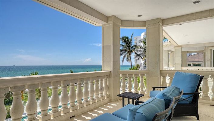 Image No.79-6 Bed Property for sale