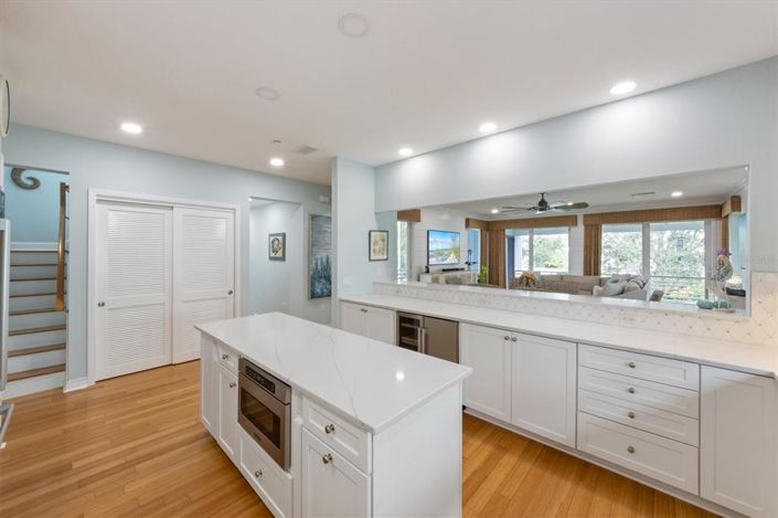 Image No.20-3 Bed Property for sale