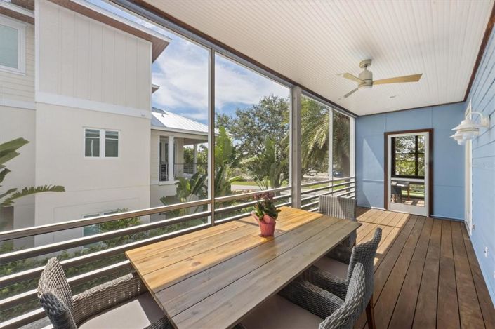 Image No.44-3 Bed Property for sale