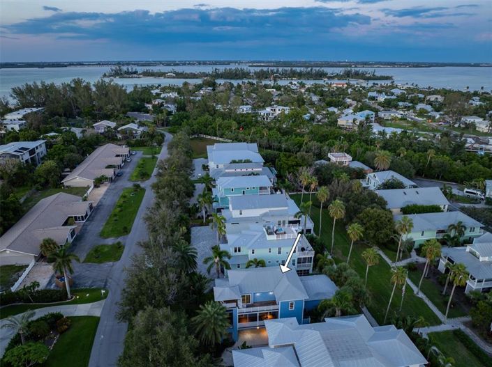 Image No.78-3 Bed Property for sale