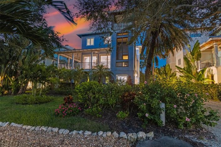 Image No.85-3 Bed Property for sale