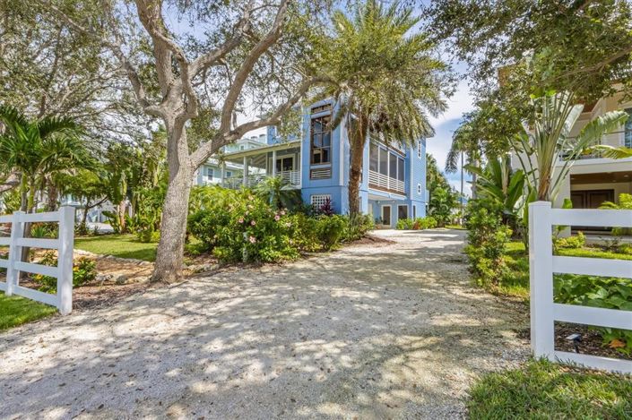 Image No.9-3 Bed Property for sale