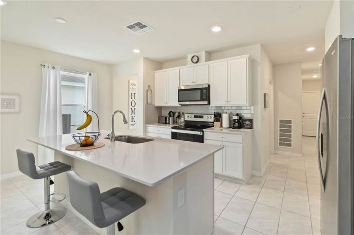 Image No.13-4 Bed Property for sale