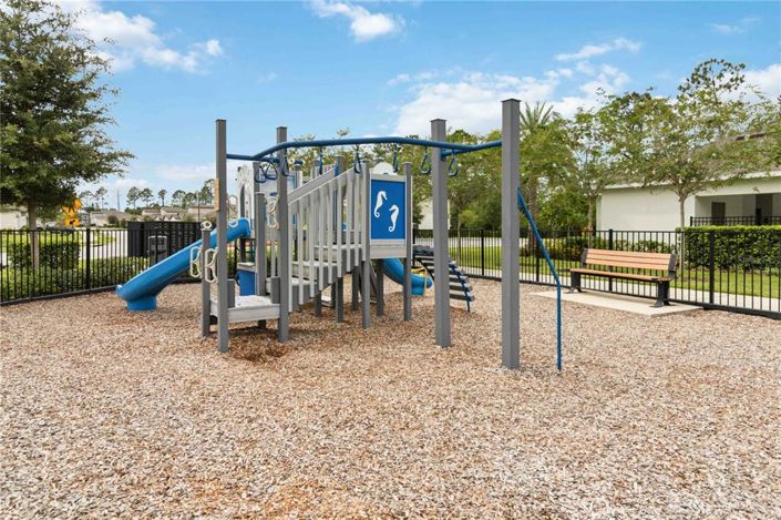 Image No.30-4 Bed Property for sale