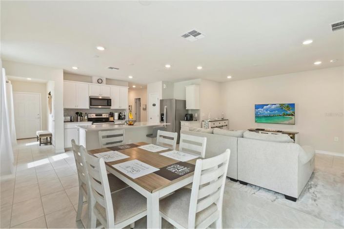 Image No.9-4 Bed Property for sale