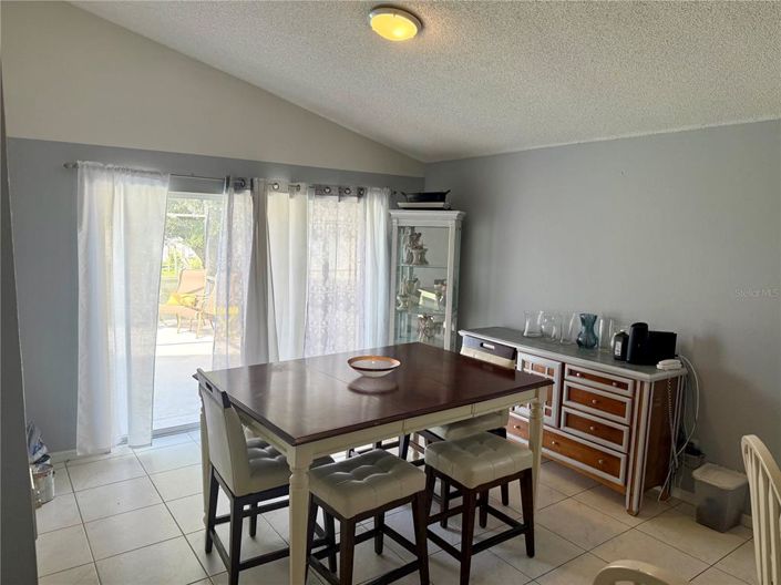 Image No.6-4 Bed Property for sale