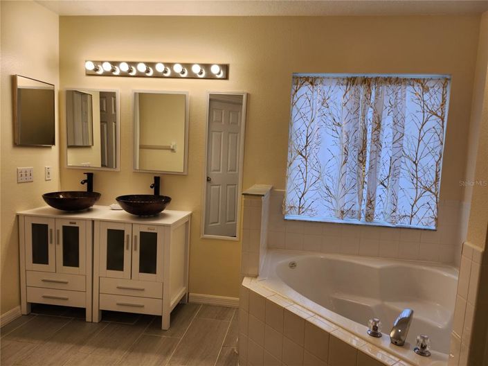 Image No.15-Propriété de 5 chambres à vendre à Kissimmee