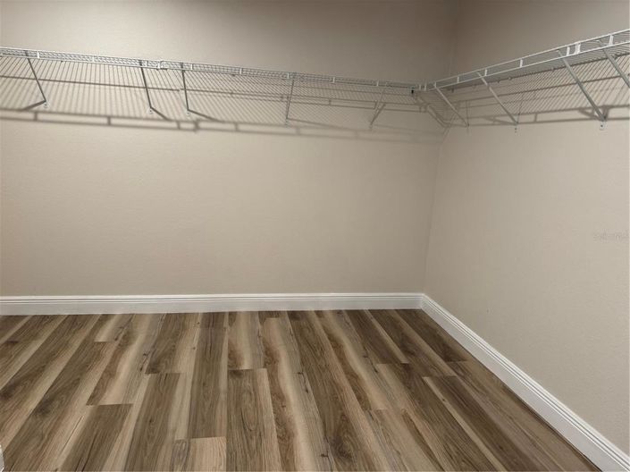 Image No.21-3 Bed Property for sale