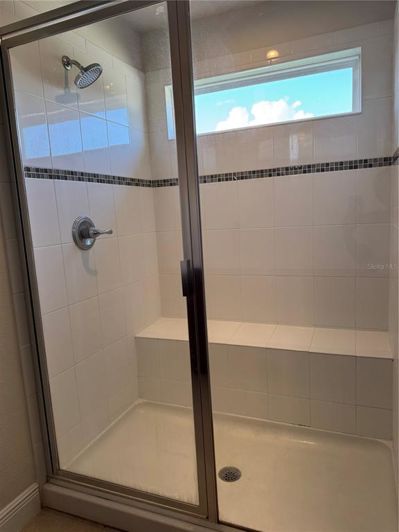 Image No.26-3 Bed Property for sale