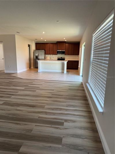 Image No.8-3 Bed Property for sale