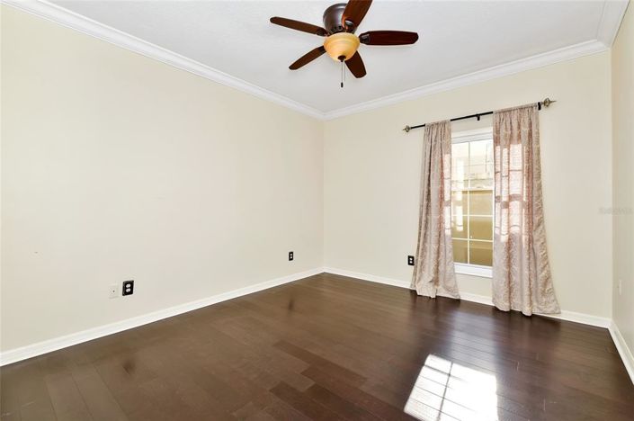 Image No.14-3 Bed Property for sale