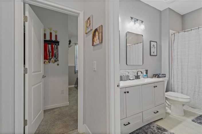 Image No.40-4 Bed Property for sale