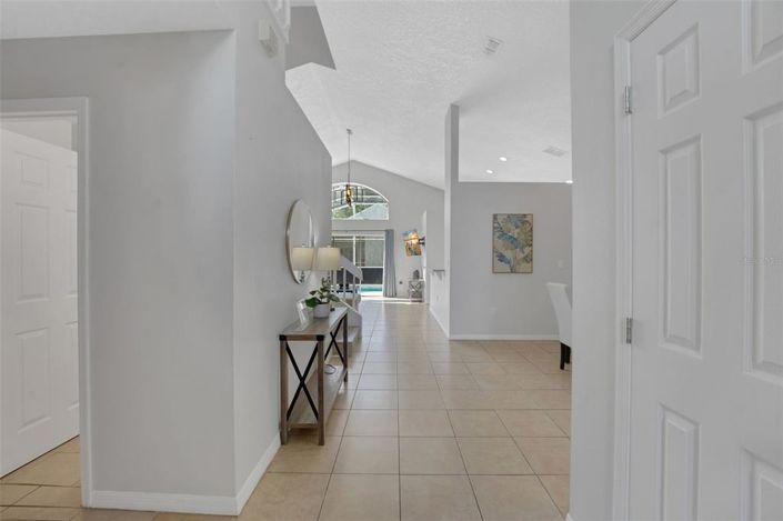 Image No.9-Propriété de 5 chambres à vendre à Kissimmee