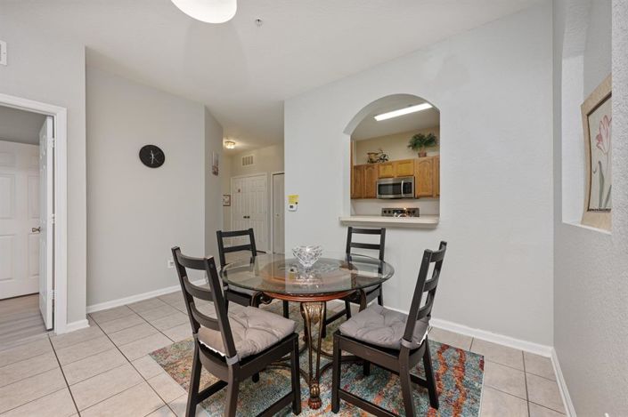 Image No.9-3 Bed Property for sale