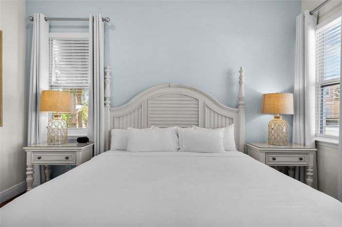 Image No.14-3 Bed Property for sale