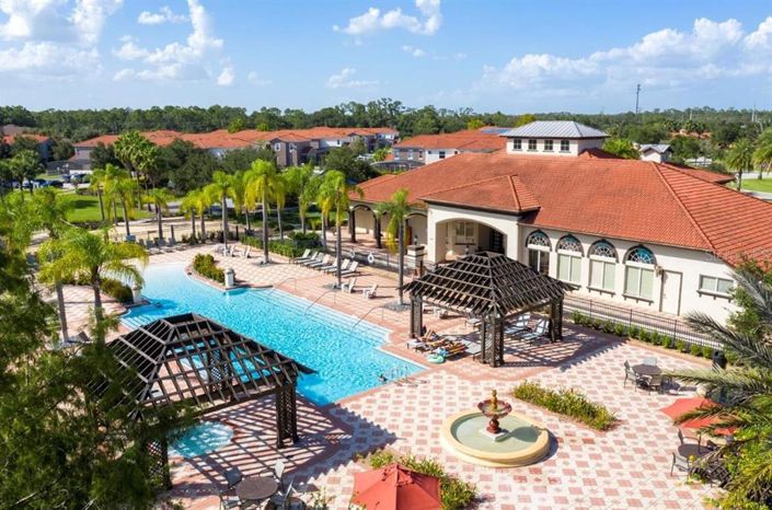 Image No.39-12 Bed Property for sale