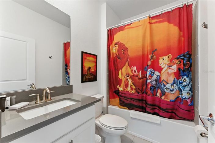 Image No.23-6 Bed Property for sale