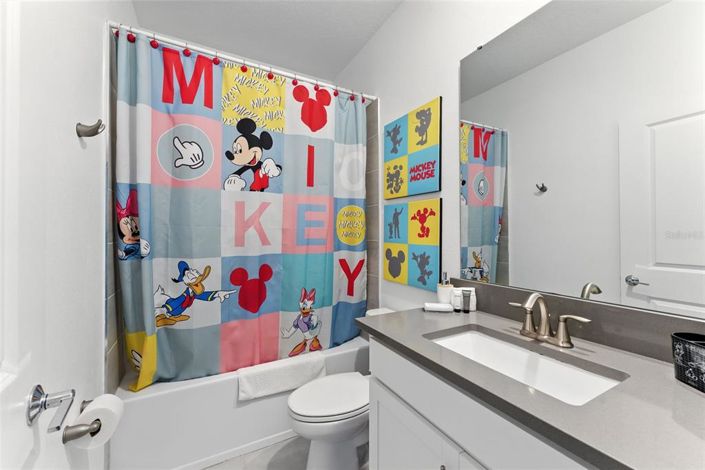 Image No.61-6 Bed Property for sale