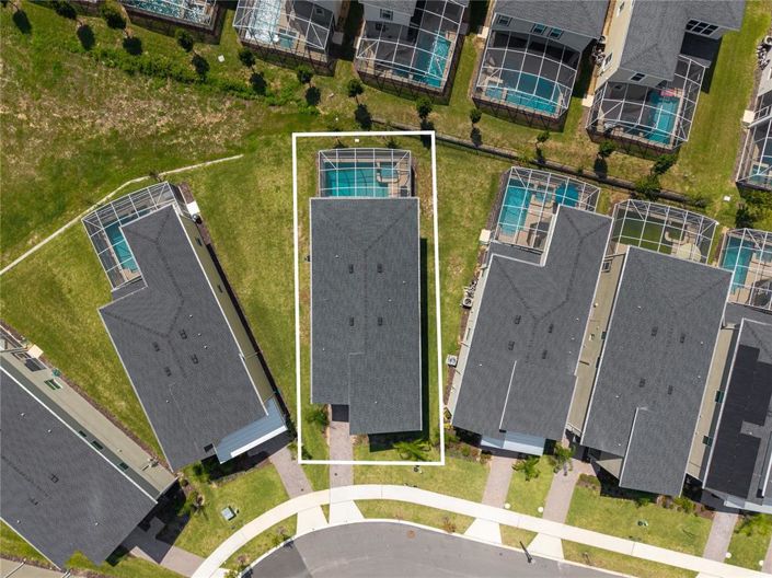 Image No.70-6 Bed Property for sale