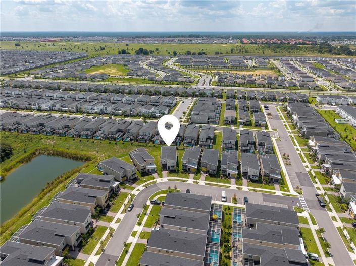 Image No.72-6 Bed Property for sale