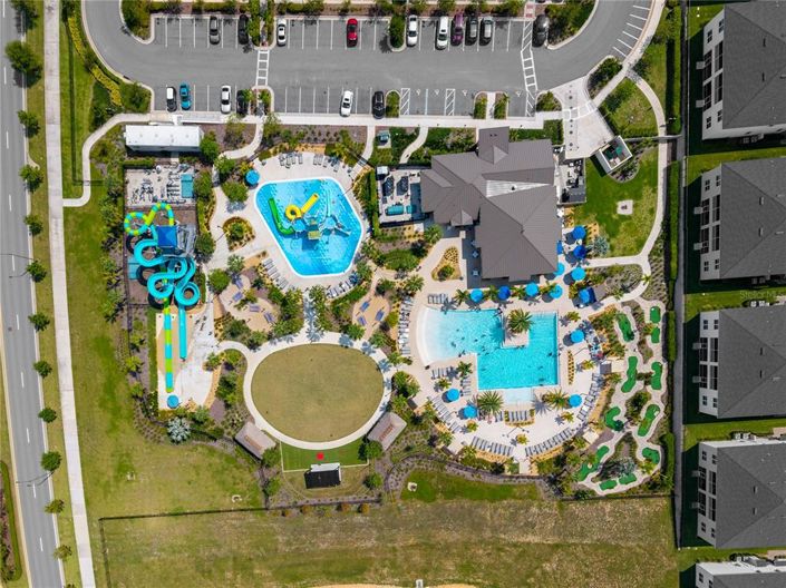 Image No.74-6 Bed Property for sale