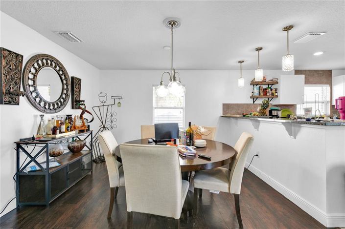 Image No.13-3 Bed Property for sale