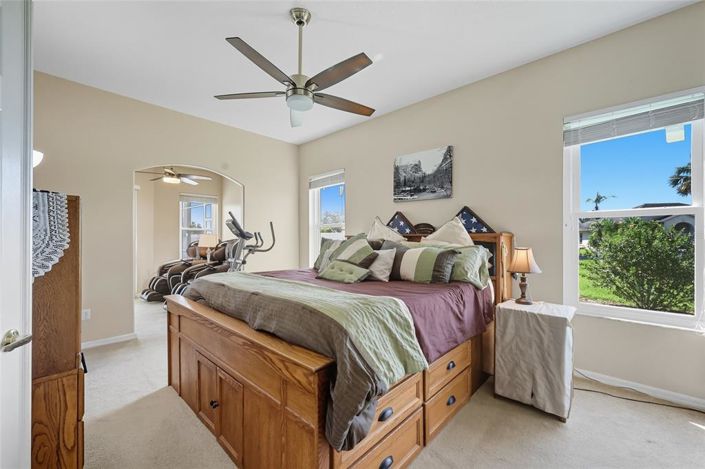 Image No.12-4 Bed Property for sale