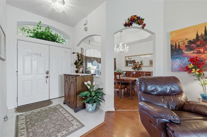 Image No.5-4 Bed Property for sale