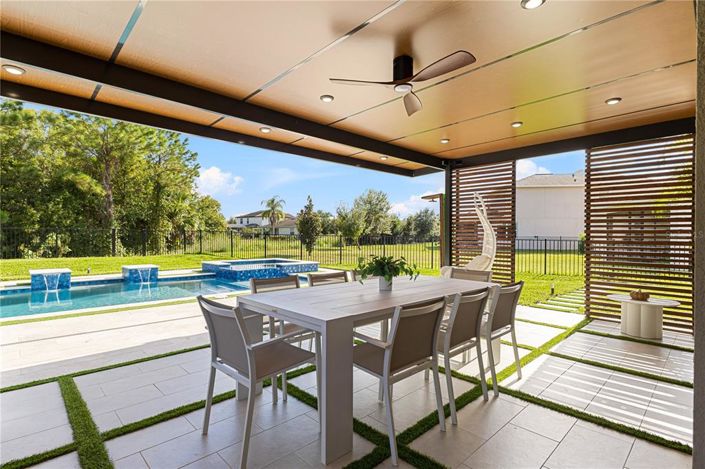 Image No.32-5 Bed Property for sale