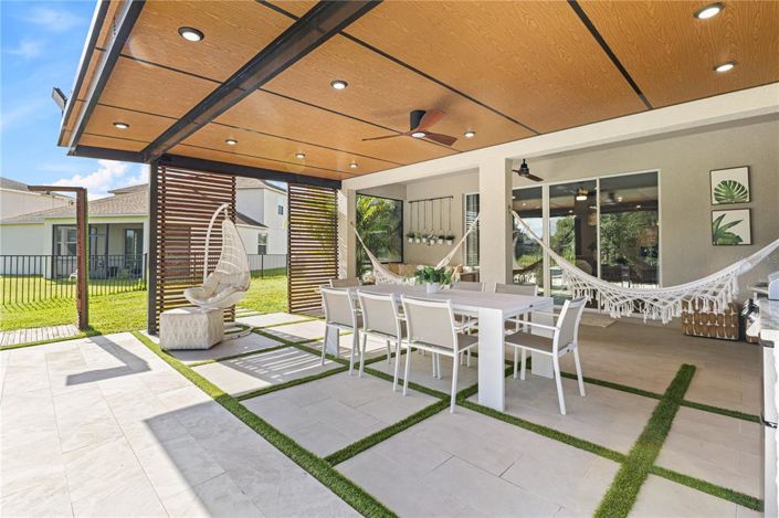 Image No.4-5 Bed Property for sale