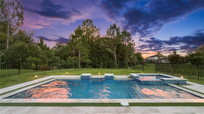 Image No.44-5 Bed Property for sale