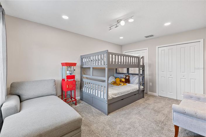 Image No.49-5 Bed Property for sale