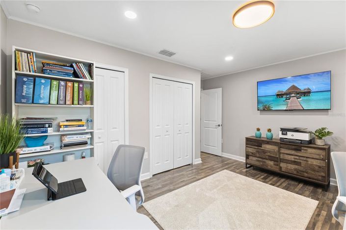 Image No.53-5 Bed Property for sale