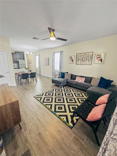 Image No.69-5 Bed Property for sale