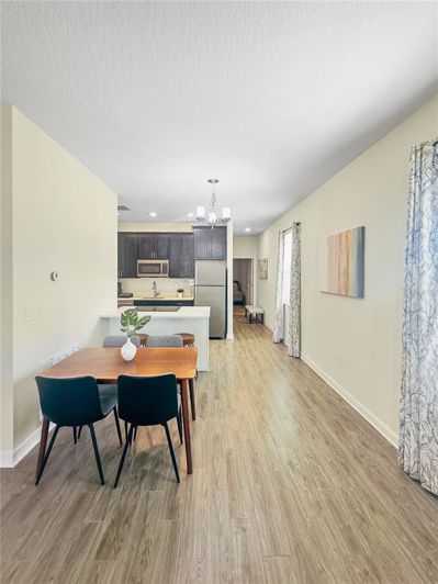 Image No.70-5 Bed Property for sale